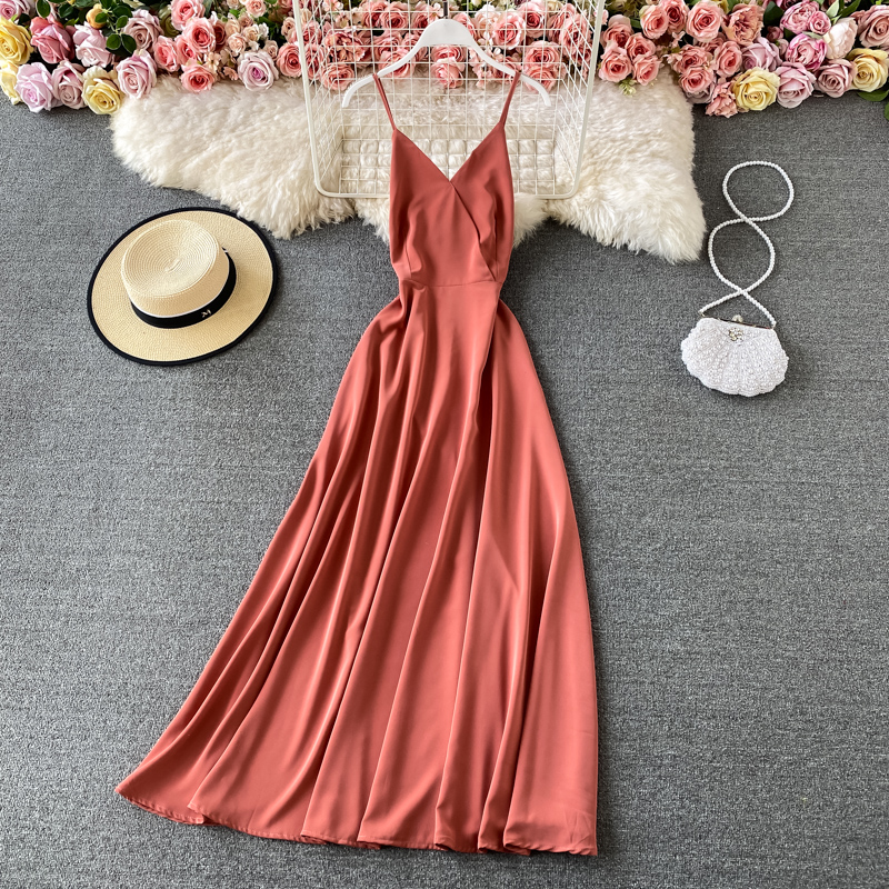 Summer Solid Color Wide Hem Dress V-neck Scheming Backless Slim-Fit Figure Flattering Party Dress High Waist Dress - Image 4