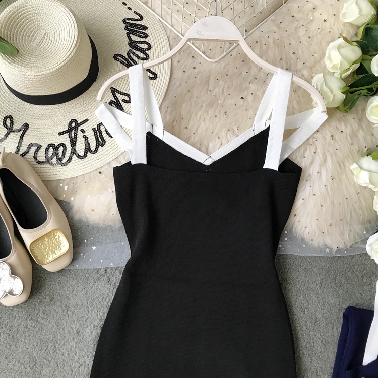 In the summer of the new package buttocks needle knitting skirt with shoulder-straps v-neck cultivate one's morality - Image 6