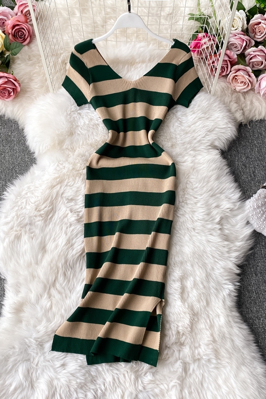 Women's V-neck Slit Knitted Dress Korean-Style Chic Striped Waist-Tight Slim and Sexy Bottoming Hip Skirt One-Step Dress - Image 7