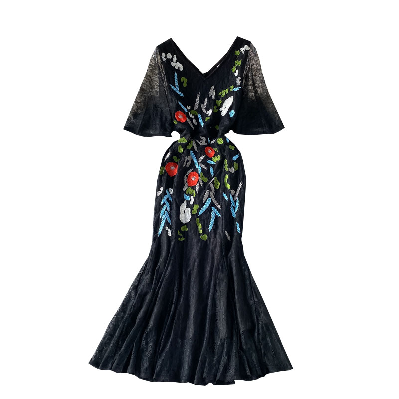 Elegant Graceful Embroidered V-neck Lace Fishtail Dress 20021 Summer European and American Retro Dinner Dress Long Skirt - Image 6