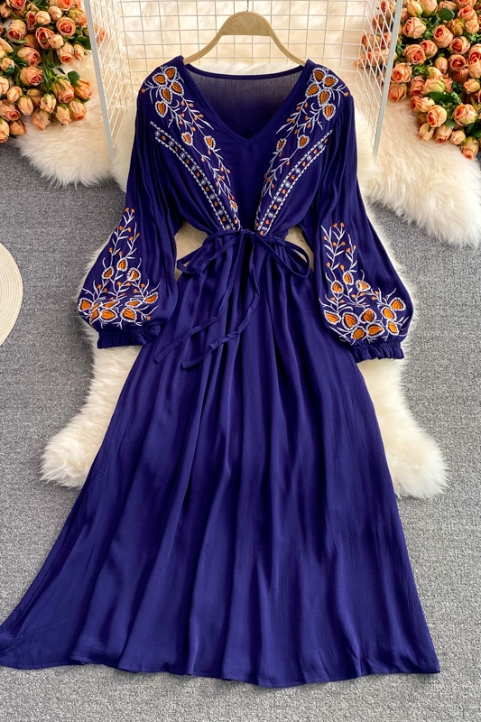 Ethnic Embroidery Temperament V-neck Lace-up Waist-Controlled Slimming Trip Shoot Holiday Dress Puff Sleeve Swing Long Dress - Image 7