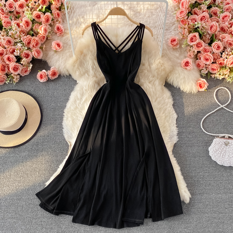 Seaside Vacation Travel Sexy Backless Slit Large Swing Dress Super Fairy Waist Trimming Slimming V-Neckline Strap Dress Summer