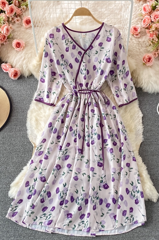 Fall New French First Love Tea Dress Elegant Graceful Long Dress Waist-Tight V-neck Floral Chiffon Dress - Image 7