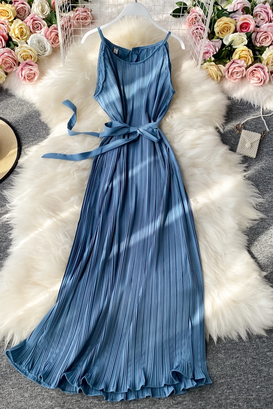 Sexy backless strap pleated dress female summer new overpressure fairy beach dress long holiday by the sea - Image 7