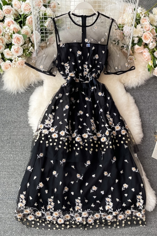 Summer New round Neck See-through Mesh Cinched Embroidery Flower Dress Short Sleeve Elegant Graceful Long Expansion Skirt - Image 7