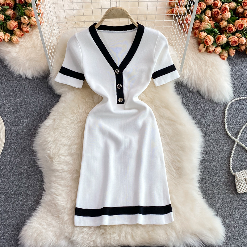 Knitted Dress for Womensummer New Mid-Length Slim-Fit Slimming V-Neckline Contrast Color Waist-Tight Short Hip Skirt - Image 2