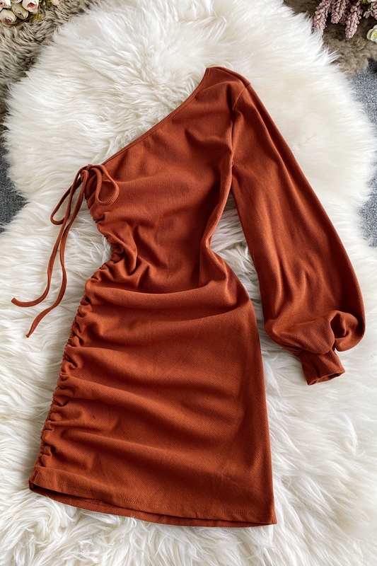Sexy slanted collar strapless female autumn new style temperament light mature wind Yujie long-sleeved irregular hip skirt - Image 7